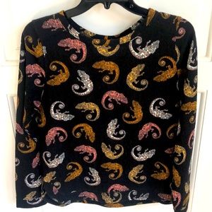 Super Fun HM Lizard Shirt SZ S Thin Sweatshirt like material